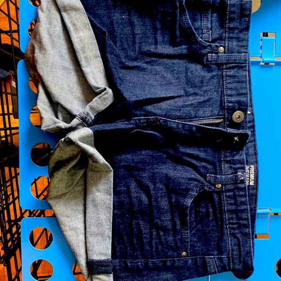 Jean Shorts - Picture 1 of 2